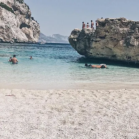 Oda ve Kahvaltı Casa Anna 3*